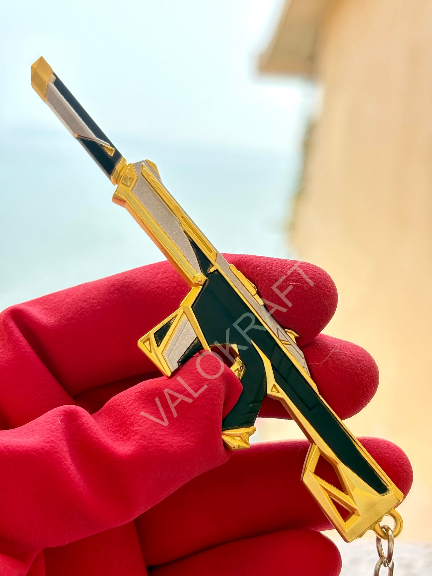 [12 CM] Prime Phantom Miniature Full Metal Keychain with Ring Replica from the FPS game Valo